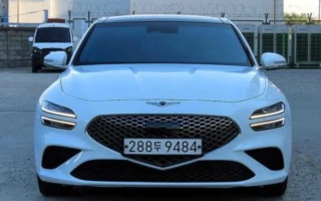 무쏘스포츠 중고차 더 뉴 G70 가솔린 2.0T 2WD 매물 사진 8 - 2022/05 73,316km